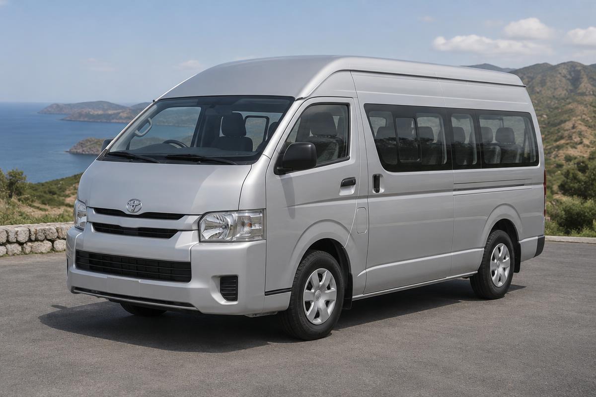 Toyota HiAce Commuter untuk rental mobil TFTrans Kupang